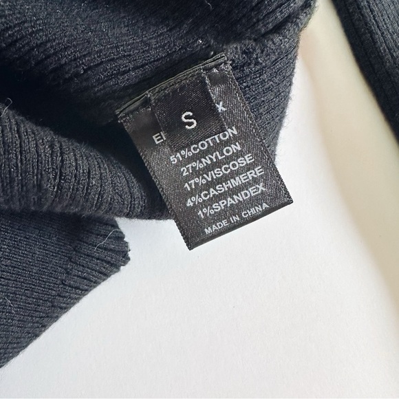 Eleven Six Elle Bodycon Ribbed Sweater - Picture 12 of 12